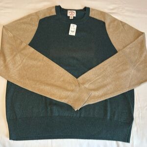 Brooks Brothers/Red Fleece
Cotton/Cashmere Crewneck Sweater
Size XXL